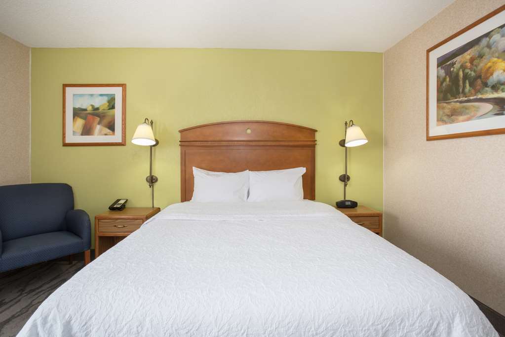 Hotel Baymont By Wyndham Thornton Pokoj fotografie
